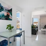 Triton 6 Tatil Evi La Santa