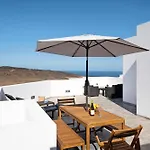 Tatil Evi Triton 6 La Santa
